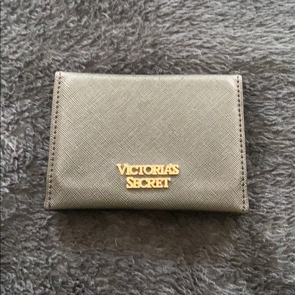 Victoria’s Secret crossbody bag & wallet - Picture 5 of 7